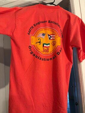 Vintage US Army Men’s Operation Iraqi Freedom T-Shirt Size M Red